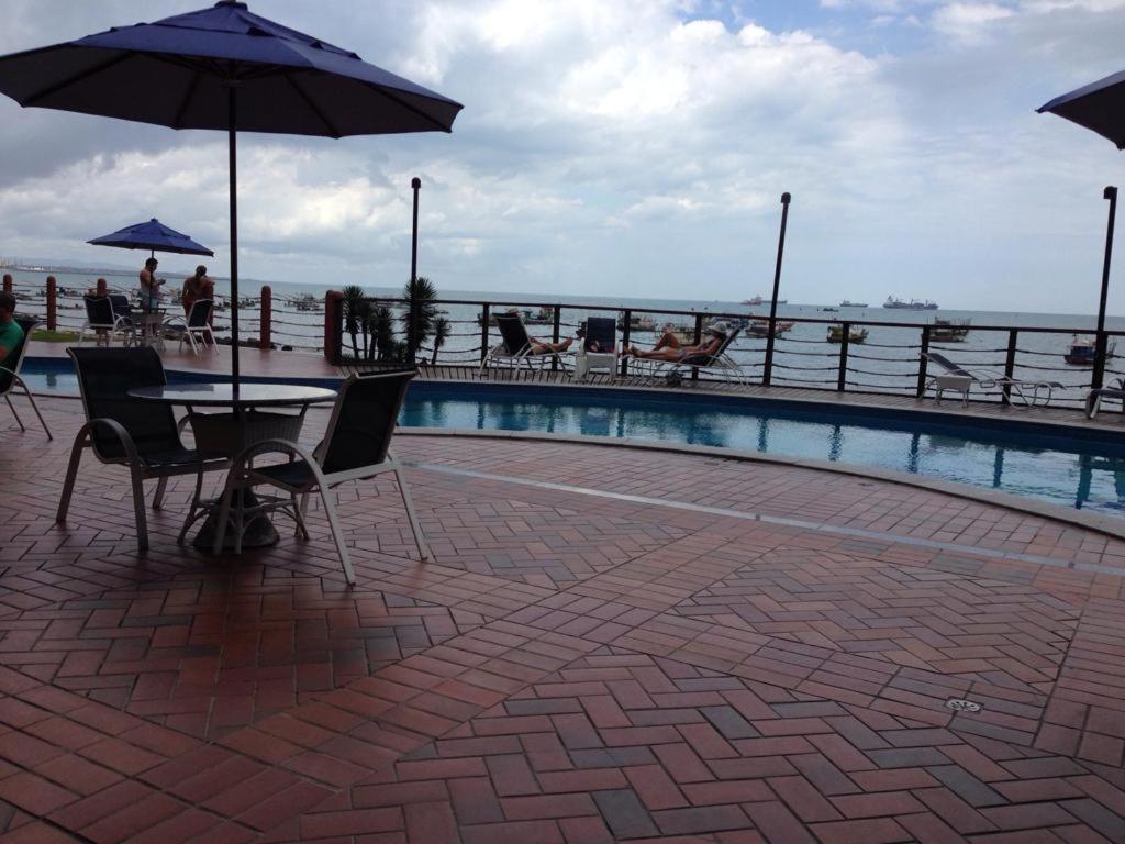 Iate Plaza Hotel ฟอร์ตาเลซา ภายนอก รูปภาพ