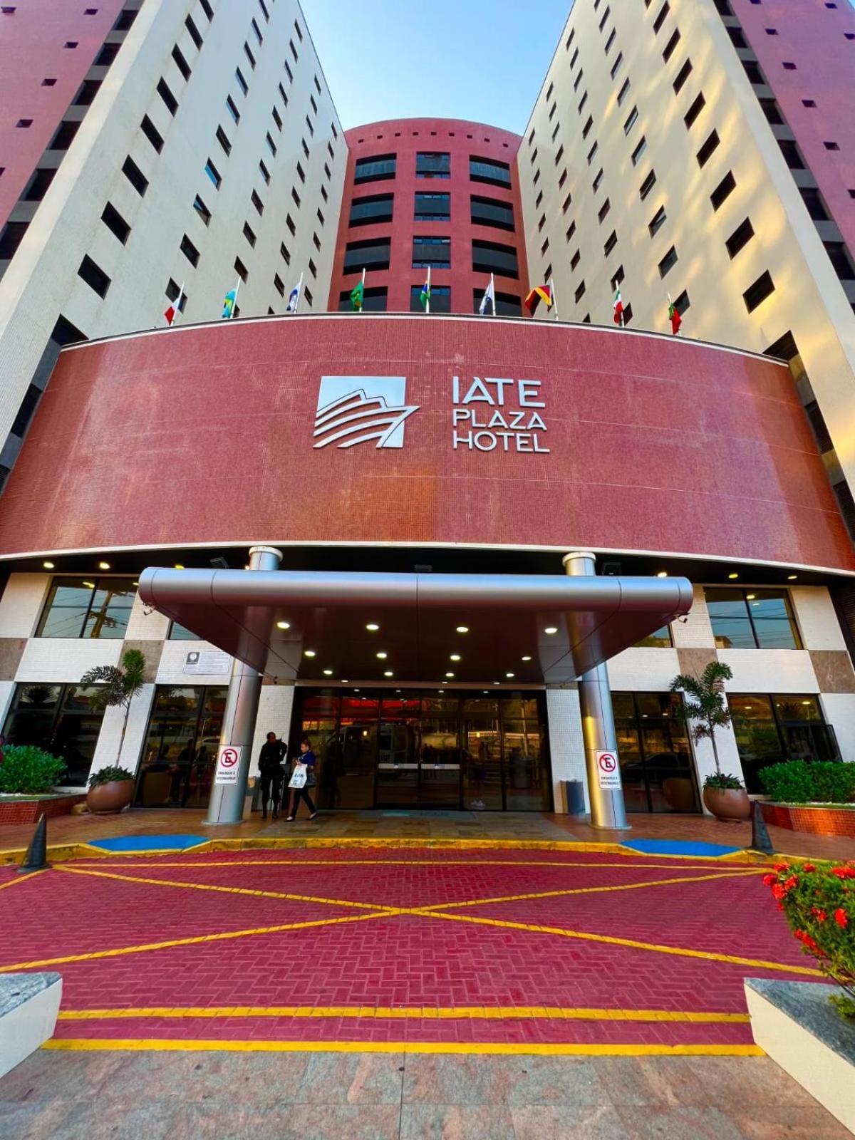 Iate Plaza Hotel ฟอร์ตาเลซา ภายนอก รูปภาพ
